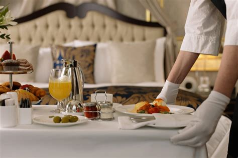Room service. Things To Know About Room service. 